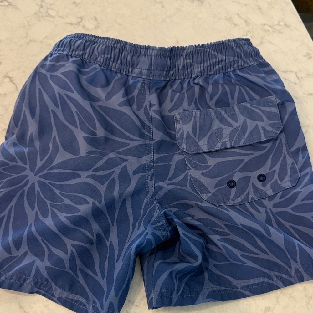 Vineyard Vines Navy Leaf Print Swim Shorts - Picture 4 of 4